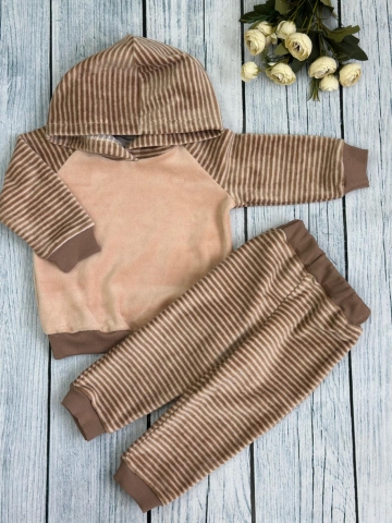 Купить оптом 117. Костюм ясельный, 80% хлопок, 20% ПЭ 80-86-92 в Ялте